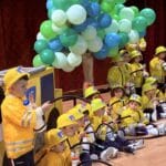 Los alumnos de Infantil del Colegio Filipense Blanca de Castilla se disfrazan de bomberos forestales por Carnaval.