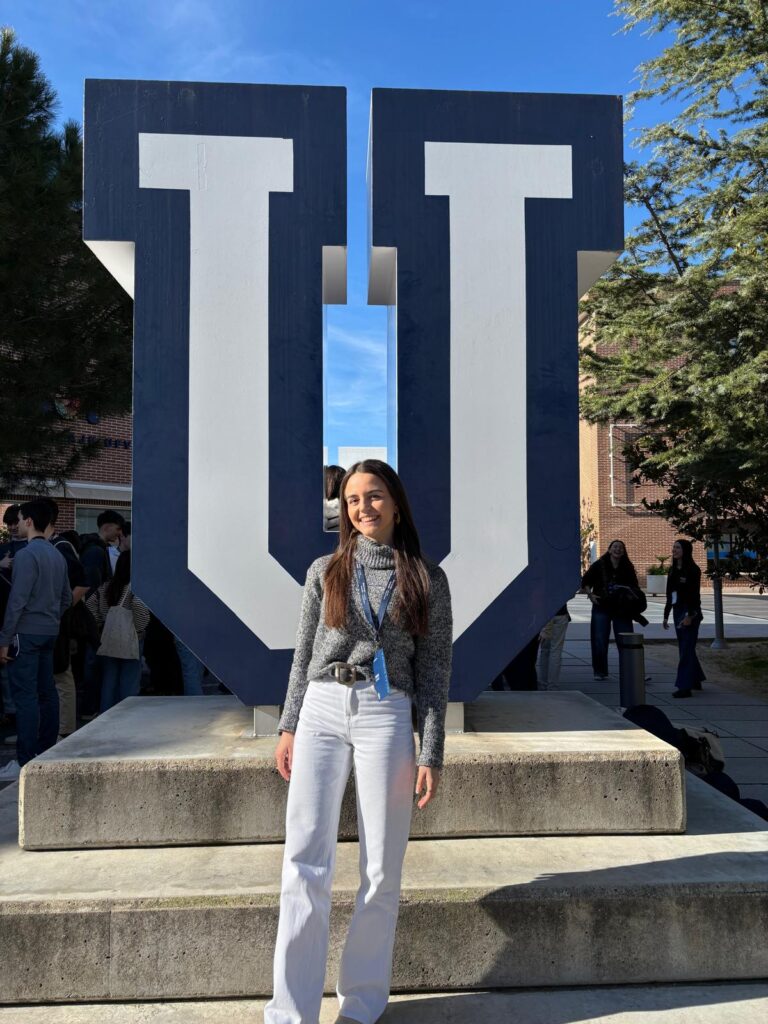 La alumna Irene Gómez de 2º de bachillerato del Colegio Filipense Blanca de Castilla finalista Becas Europa