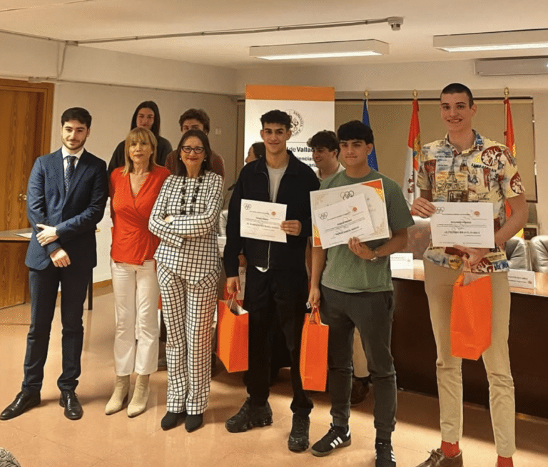 Segundo puesto de Pablo Alconero del Colegio Filipense Blanca de Castilla de Palencia en la XVII Olimpiada de Economía
