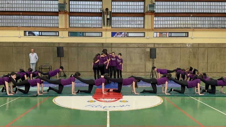 XVI muestra de acrosport del Colegio Filipense Blanca de Castilla de Palencia
